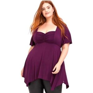 Torrid black NWOT gorgeous draping ruched top